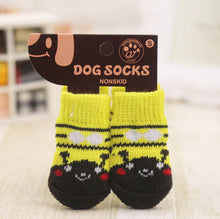 4pcs Warm Puppy Dog Shoes Soft Acrylic Pet Knits Socks Cute Cartoon Anti Slip Skid Socks For Small Dogs Pet Products S/M/L